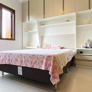 Casa com 100m², 2 dormitórios, 1 suíte, 2 vagas no bairro Bella Torres em Passo de Torres para Comprar