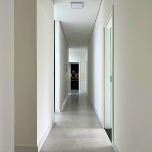 Casa com 288m², 4 dormitórios, 4 suítes, 4 vagas no bairro Bella Torres em Passo de Torres para Comprar