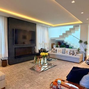 Casa com 265m², 3 dormitórios, 3 suítes, 2 vagas no Condomínio Ilhas Park em Torres para Comprar
