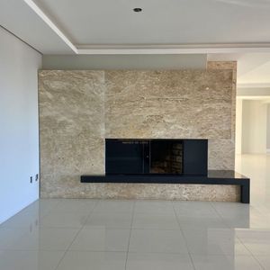 Apartamento com 232m², 4 dormitórios, 4 suítes, 2 vagas no Estevanell em Torres para Comprar