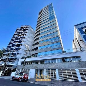 Apartamento com 203m², 3 dormitórios, 3 suítes, 2 vagas no Costa Azurra em Torres para Comprar