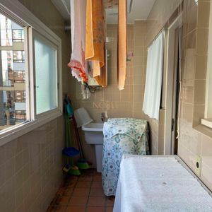 Apartamento com 131m², 3 dormitórios, 1 suíte, 2 vagas no Morada da Praça em Torres para Comprar