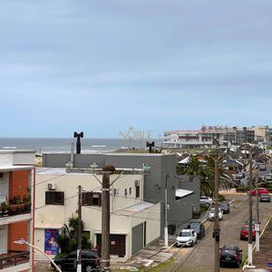 Cobertura com 213m², 3 dormitórios, 1 suíte, 2 vagas no Le Grand em Torres para Comprar