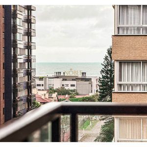 Apartamento com 116m², 3 dormitórios, 3 suítes, 2 vagas no Freedom em Torres para Comprar