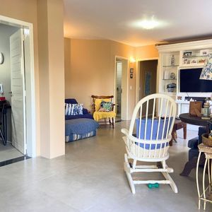 Apartamento com 146m², 4 dormitórios, 2 suítes, 2 vagas no Farol Da Praia em Torres para Comprar