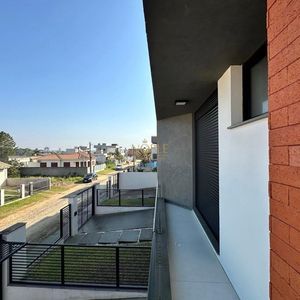 Geminado, 3 dormitórios, 2 suítes, 2 vagas no bairro Centro em Passo de Torres para Comprar