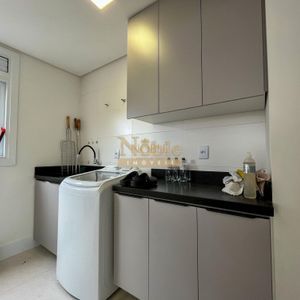 Apartamento com 130m², 3 dormitórios, 1 suíte, 2 vagas no Monterrey em Torres para Comprar