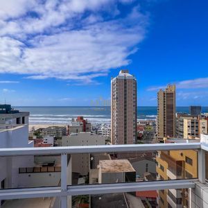 Cobertura com 220m², 3 dormitórios, 3 suítes, 2 vagas no Saint Germain em Torres para Comprar