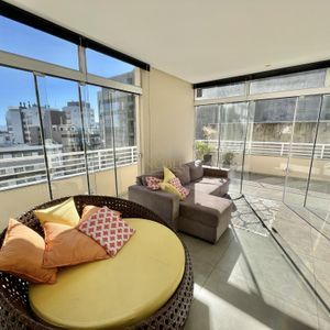 Cobertura com 280m², 4 dormitórios, 4 suítes, 2 vagas no Alvorada em Torres para Comprar