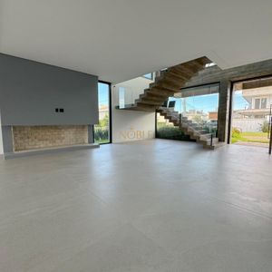 Casa de Condomínio, 5 dormitórios, 5 suítes, 2 vagas no Ocean Side em Torres para Comprar