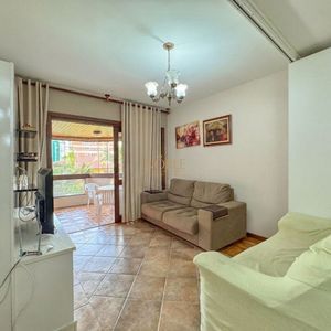 Apartamento com 107m², 3 dormitórios, 1 suíte, 1 vaga no Antares em Torres para Comprar