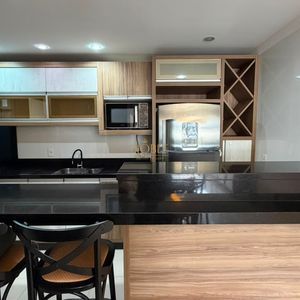 Apartamento com 97m², 3 dormitórios, 1 suíte, 2 vagas no Magnificus em Torres para Comprar