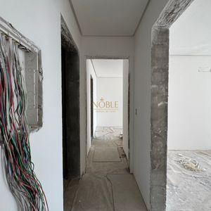 Apartamento com 80m², 2 dormitórios, 1 suíte, 2 vagas no Mirage em Torres para Comprar