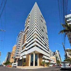 Apartamento com 121m², 3 dormitórios, 3 suítes, 1 vaga no Punta Del Sole em Torres para Comprar