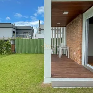 Casa de Condomínio com 174m², 3 dormitórios, 3 suítes, 2 vagas no Reserva das Águas em Torres para Comprar