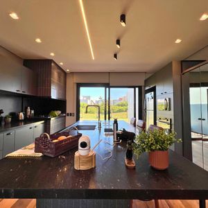 Casa de Condomínio com 171m², 3 dormitórios, 1 suíte, 2 vagas no Reserva das Águas em Torres para Comprar