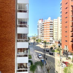 Apartamento com 180m², 3 dormitórios, 3 suítes, 2 vagas no San Marino em Torres para Comprar