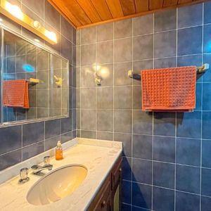 Apartamento com 153m², 4 dormitórios, 1 suíte, 1 vaga no Monte Carlo em Torres para Comprar