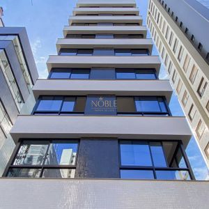 Apartamento com 98m², 2 dormitórios, 2 suítes, 2 vagas no Praça Quatro em Torres para Comprar