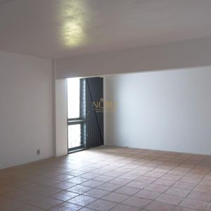 Casa com 260m², 5 dormitórios, 1 suíte, 2 vagas no bairro Praia Grande em Torres para Comprar