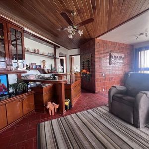 Apartamento com 116m², 3 dormitórios, 2 suítes, 1 vaga no La Tour em Torres para Comprar