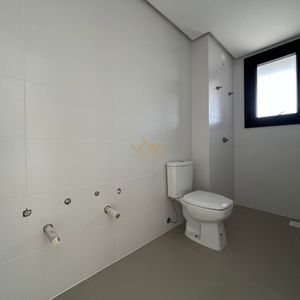 Apartamento com 114m², 3 dormitórios, 3 suítes, 2 vagas no Freedom em Torres para Comprar