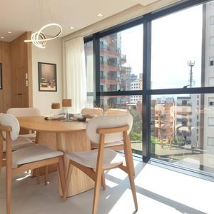 Apartamento com 118m², 3 dormitórios, 3 suítes, 2 vagas no Freedom em Torres para Comprar