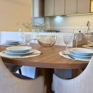 Apartamento com 100m², 2 dormitórios, 2 suítes, 2 vagas no Origem em Torres para Comprar