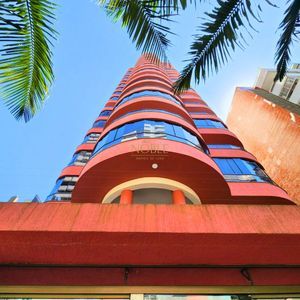 Apartamento com 200m², 3 dormitórios, 3 suítes, 2 vagas no San Marino em Torres para Comprar