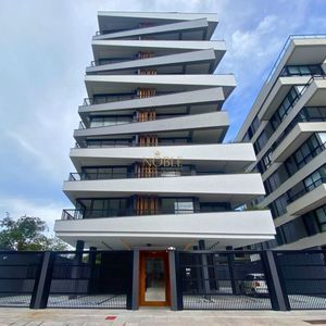 Apartamento com 33m², 1 dormitório, 1 vaga no Majestic Residencial em Torres para Comprar
