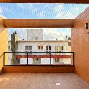 Cobertura com 202m², 3 dormitórios, 3 suítes, 2 vagas no Giardino em Torres para Comprar