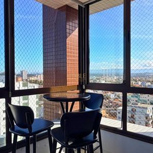 Apartamento com 65m², 2 dormitórios, 1 suíte, 1 vaga no Del Porto em Torres para Comprar