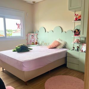 Casa com 180m², 3 dormitórios, 1 suíte, 4 vagas no bairro Novo Passo em Passo de Torres para Comprar