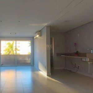 Cobertura com 173m², 3 dormitórios, 3 suítes, 2 vagas no Açucena em Torres para Comprar