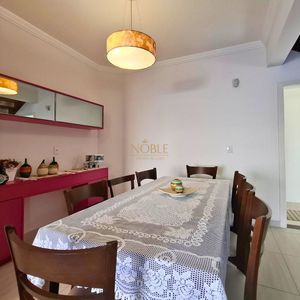 Casa, 5 dormitórios, 1 suíte, 3 vagas no bairro Praia Paraíso em Torres para Comprar