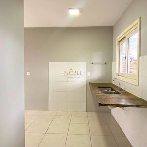 Sobrado com 78m², 3 dormitórios, 1 vaga no Residencial Bela Vista em Torres para Comprar