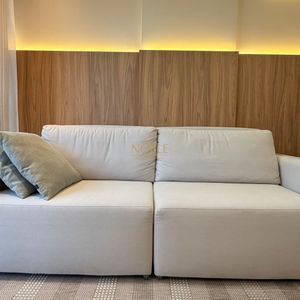 Apartamento com 76m², 2 dormitórios, 2 suítes, 1 vaga no Rosa dos Ventos em Torres para Comprar