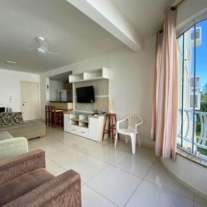 Apartamento com 88m², 2 dormitórios, 1 suíte, 1 vaga no Villa Real em Torres para Comprar