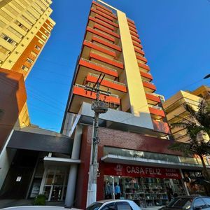 Apartamento com 77m², 2 dormitórios, 1 suíte, 1 vaga no Piazza em Torres para Comprar