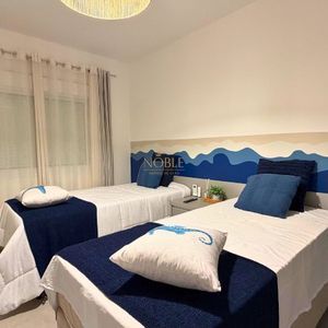 Apartamento com 126m², 3 dormitórios, 1 suíte, 2 vagas no Capadócia em Torres para Comprar