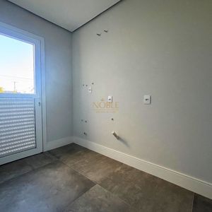 Casa de Condomínio com 220m², 3 dormitórios, 3 suítes, 2 vagas no Reserva das Águas em Torres para Comprar