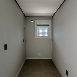 Apartamento com 70m², 2 dormitórios, 1 suíte, 1 vaga no Toronto em Torres para Comprar