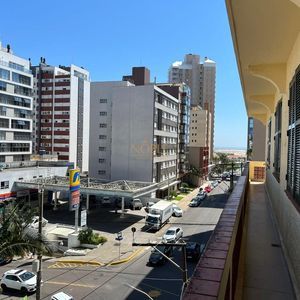 Apartamento com 100m², 3 dormitórios, 1 suíte no Sapt em Torres para Comprar