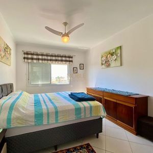 Apartamento com 135m², 3 dormitórios, 3 suítes, 1 vaga no Cartagena em Torres para Comprar
