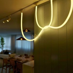 Apartamento com 90m², 2 dormitórios, 2 suítes, 2 vagas no Maui Residencial em Torres para Comprar