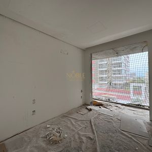 Apartamento com 80m², 2 dormitórios, 1 suíte, 2 vagas no Mirage em Torres para Comprar