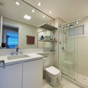 Apartamento com 130m², 3 dormitórios, 1 suíte, 2 vagas no Monterrey em Torres para Comprar