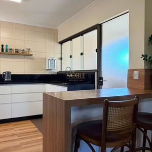 Apartamento com 112m², 2 dormitórios, 2 suítes, 3 vagas no Villa de Sagres em Torres para Comprar