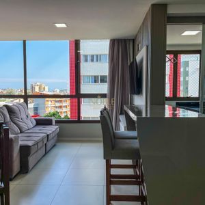 Apartamento com 65m², 2 dormitórios, 1 suíte, 1 vaga no Del Porto em Torres para Comprar