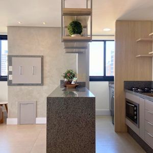 Apartamento com 78m², 2 dormitórios, 1 suíte, 2 vagas no Vista Mare em Torres para Comprar